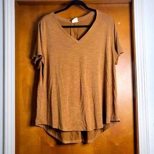 Rod Ref v neck tee size XL